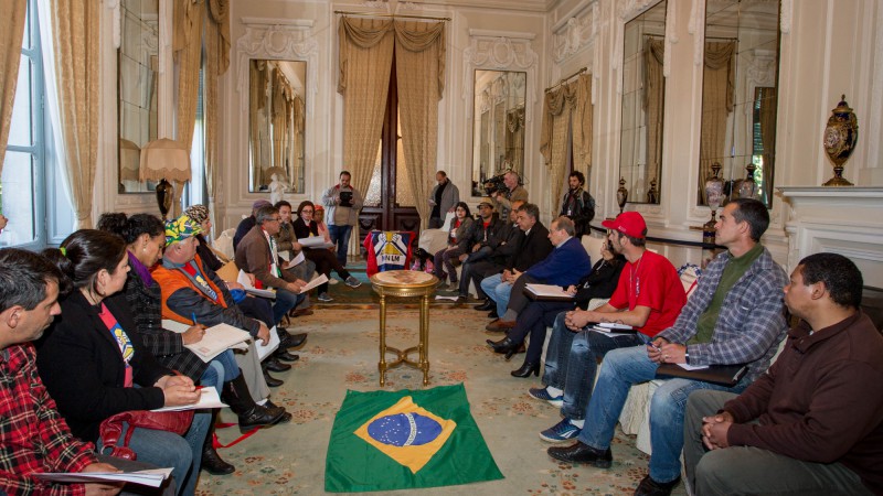 No encontro, no Palácio Piratini, lideranças do movimento pediram a formação de um grupo de trabalho