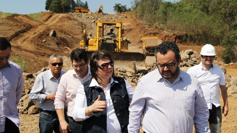 Secretário João Victor Domingues visitou as obras do acesso municipal na ERS-137