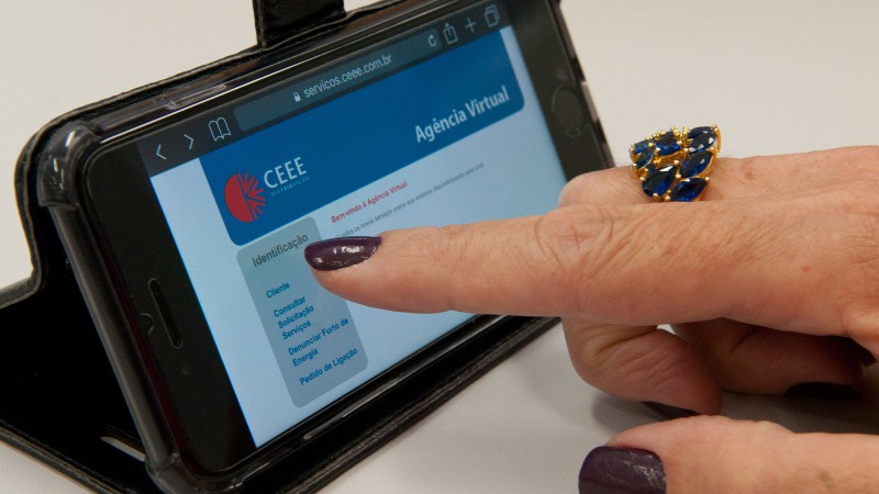 Agência Virtual agiliza acesso aos serviços da CEEE