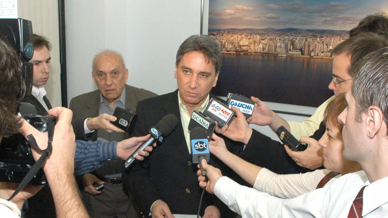 20050731153910coletiva2a.jpg
