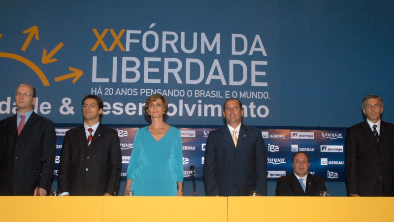 A governadora do Rio Grande do Sul, Yeda Crusius, participa da abertura do 20º Fórum da Liberdade, cujo tema é Propriedade e Desenvolvimento.