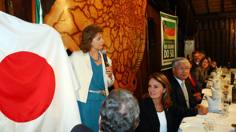 A governadora Yeda Crusius, durante almoço em homenagem ao Centenário da Imigração Japonesa do Brasil.