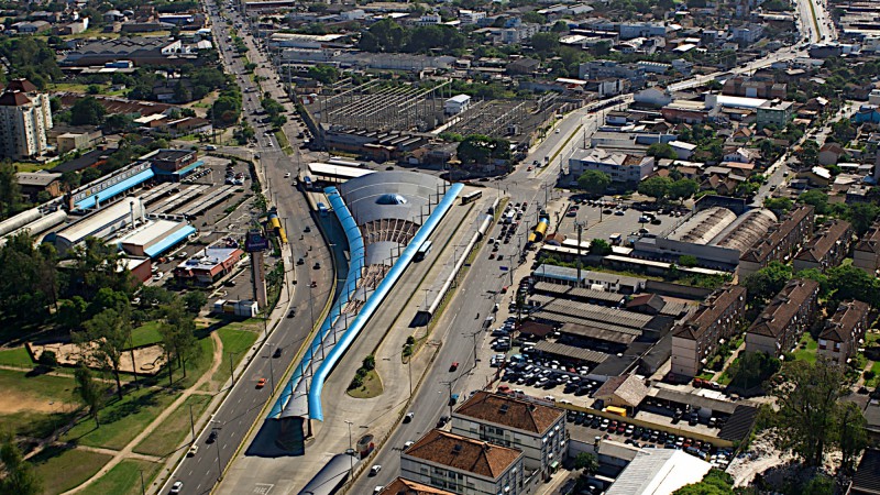 Vista aérea do trecho que forma o triângulo da Avenida Assis Brasil com a Avenida Baltazar de Oliveira Garcia, e dá acesso ao município de Alvorada que será entregue pelo governo do Estado amanhã, sexta-feira 19/12/2008.