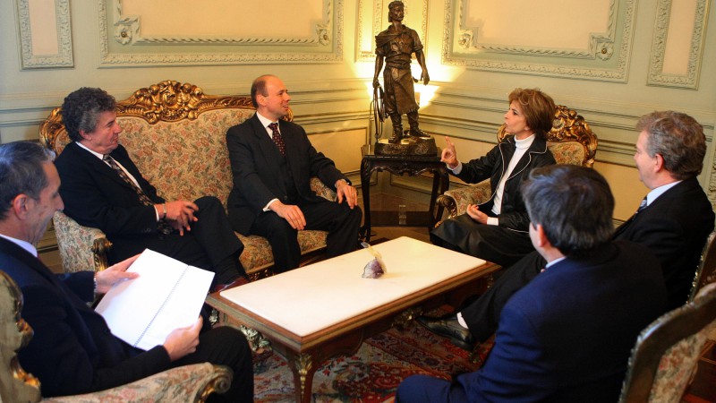 A governadora Yeda Crusius, recebe recebe visita oficial do cônsul-geral da Bélgica em São Paulo, Peter Claes.