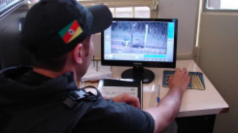 A Penitenciária Modulada de Osório, no Litoral, já conta com sistema de videomonitoramento, com as câmeras acompanhando os módulos de vivência e de trabalho, a área de visitação e o entorno da penitenciária. A nova ferramenta de segurança da Casa