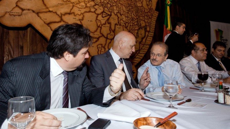 23.03.2012 Governador Tarso Genro e os Governadores das Províncias argentinas de Santa Fé, Antonio Bonfatti e de Misiones, Maurice Closs