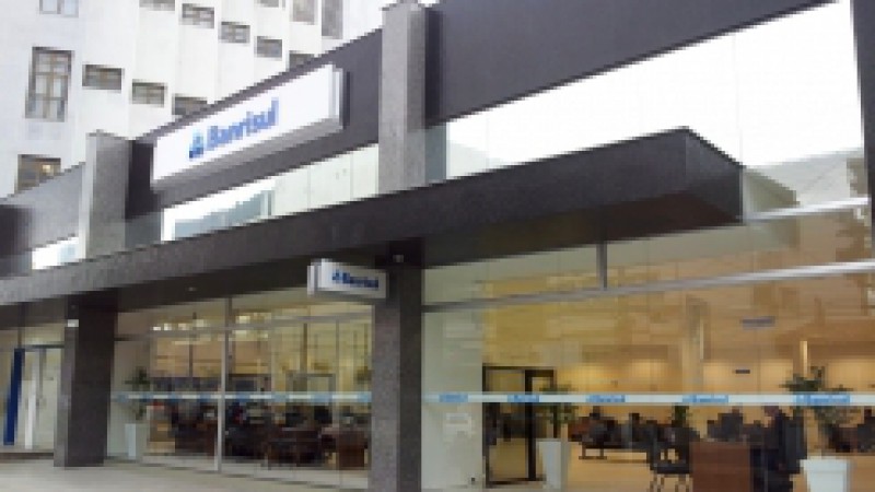O Banrisul inaugura, nesta quarta-feira (28), às 10h, as novas instalações da agência de Criciúma (Avenida Getúlio Vargas, 279), em Santa Catarina. Na cerimônia de inauguração, estarão presentes o presidente da instituição, Túlio Zamin, o diretor