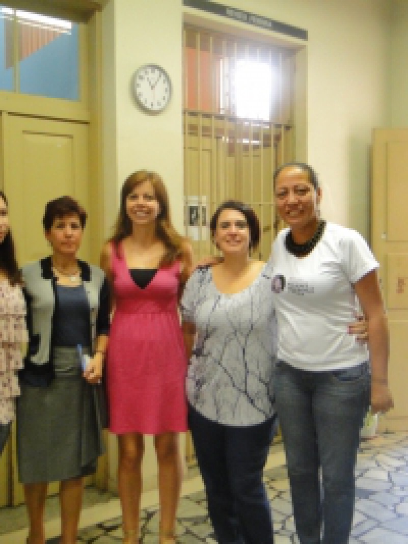 A psicóloga e professora espanhola Concepción Yague Olmos visitou, nesta terça-feira (6), as dependências do Presídio Feminino Madre Pelletier (PFMP), acompanhada pelas diretoras da Superintendência dos Serviços Penitenciários, Christianne Freire (Escola
