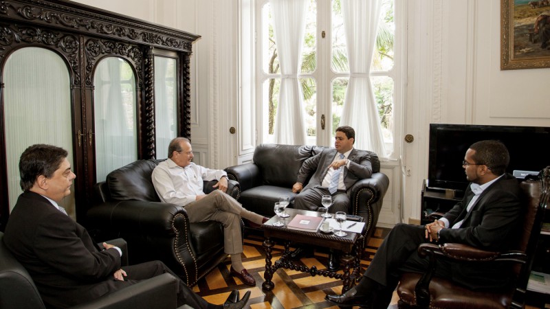 16.01.2012 Governador Tarso Genro recebe o Presidente da OAB/RJ, Dr. Felipe Santa Cruz e o Conselheiro Federal, Dr. Wadih no Palácio Piratini