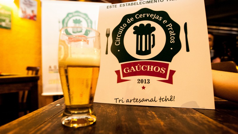 01.03.2013: O Grupo de Trabalho de Gastronomia Regional do Palácio Piratini realizou o 1º Circuito Cervejas e Pratos Gaúchos em 16 bares e restaurantes da Capital