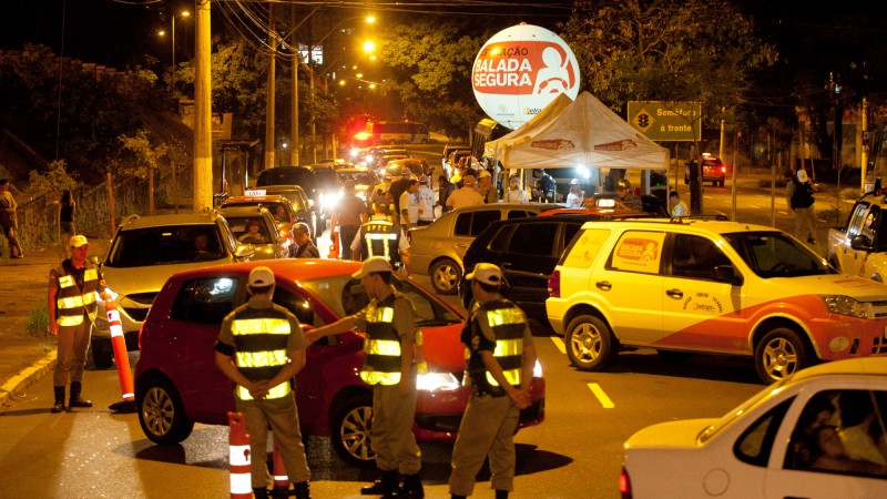 09.03.13: Operação Balada Segura na Av.Plinio Brasil Milano.