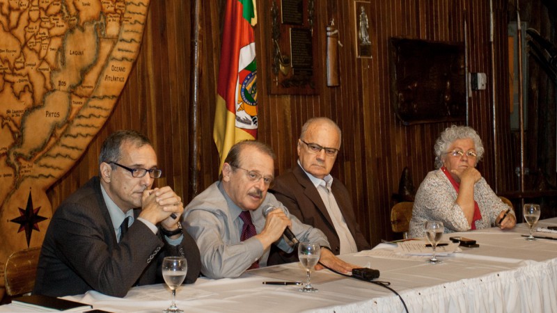 23.04.2013 Governador Tarso Genro durante entrevista coletiva - Missão Israel/Palestina
