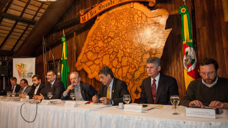 21.05.2013 Governador Tarso Genro durante reunião do Pleno do Conselho Deliberativo Metropolitano - CDM