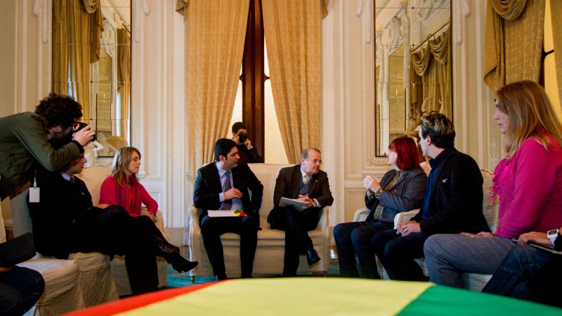 30.07.2013 Governador Tarso Genro recebe representantes do Movimento LGBT no Palácio Piratini