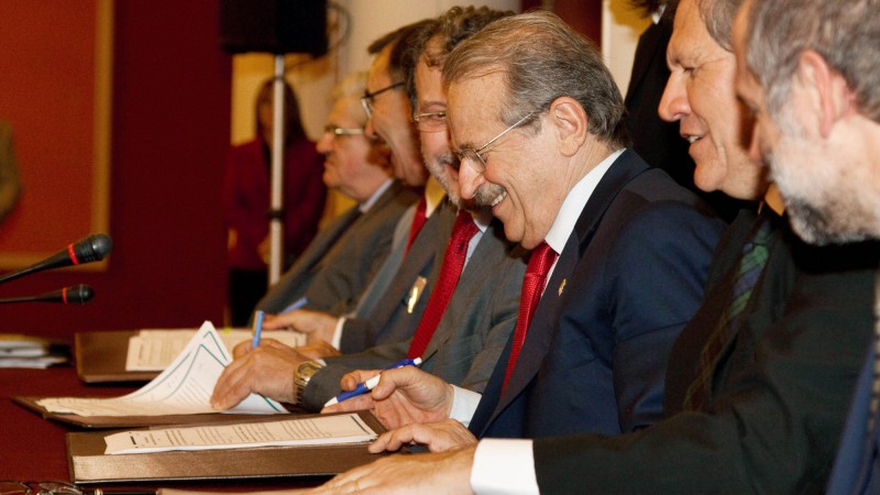 06.11.13 Governador Tarso Genro participa da assinatura do Convênio de financiamento do Fundo de Convergência Estrutural do Mercosul no valor de US$ 7 milhões