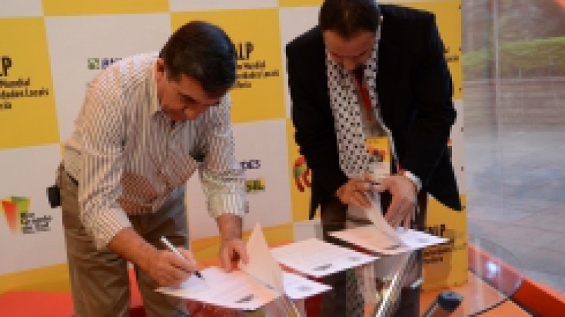 O Governo do Estado participou da assinatura de memorando de entendimento entre a prefeitura de Aceguá e a cidade palestina de Aizaria, nesta quinta-feira (13), durante o III Fórum de Autoridades Locais e de Periferia (Falp), em Canoas. O ato é um dos