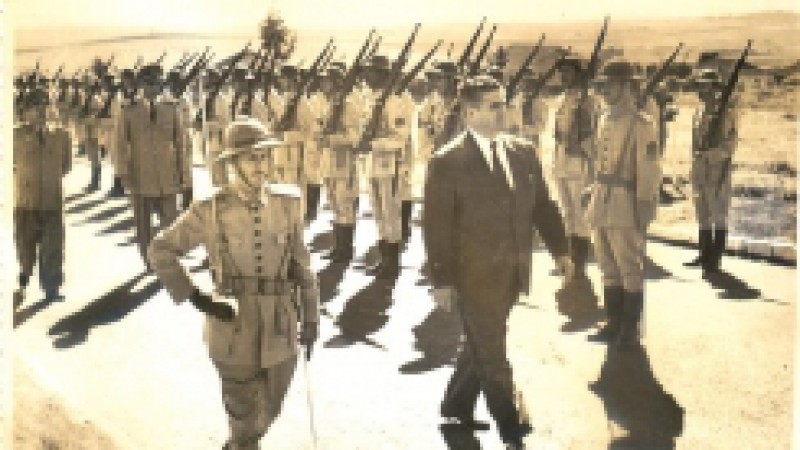 A vida do policial militar e ex-governador do Estado Walter Peracchi Barcelos estará registrada em livro. A obra será lançada na próxima terça-feira (14), a partir das 15h, no Salão Nobre Dr. Fernando Abbott do Comando-Geral da Brigada Militar (Rua dos