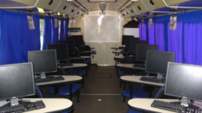 O Centro de Recondicionamento de Computadores (CRC) de Viamão será lançado no sábado (09), nos bairros Santa Cecília e Santa Isabel. O projeto patrocinado pelo Banrisul, executado pela Rede Marista de Ensino e coordenado pela Secretaria de Comunicação e