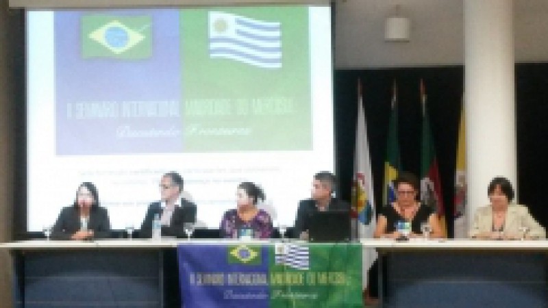 A integração fronteiriça é um instrumento fundamental para fortalecer o desenvolvimento regional conjunto. Este foi o foco do debate durante a abertura do II Seminário Maioridade do Mercosul: Discutindo Fronteiras, realizada na noite desta quarta-feira