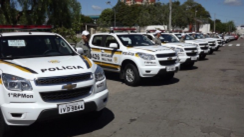 Sete municípios da Região Central foram beneficiados com 18 novas viaturas para a Brigada Militar. Os veículos, caminhonetes S10, Palio Adventure e Renault Duster, foram adquiridos pelo processo de Participação Popular e Cidadã (PPC), do Governo do