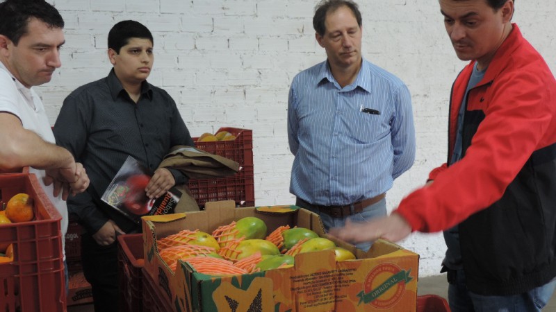 Representantes da empresa visitaram o complexo e foram informados de que que será lançado edital para licitação de quatro boxes no Pavilhão A