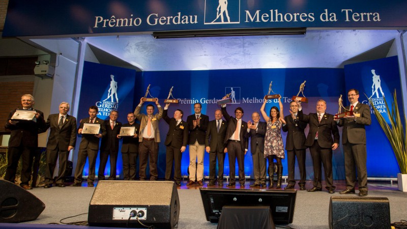 SAPUCAIA DO SUL, RS, BRASIL: 03 Entrega de Pr&ecirc;mios: Trof&eacute;u Gerdau