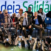 Presidente uruguaio esteve no local em que está sendo instalada a Cadeia Solidária do PET
