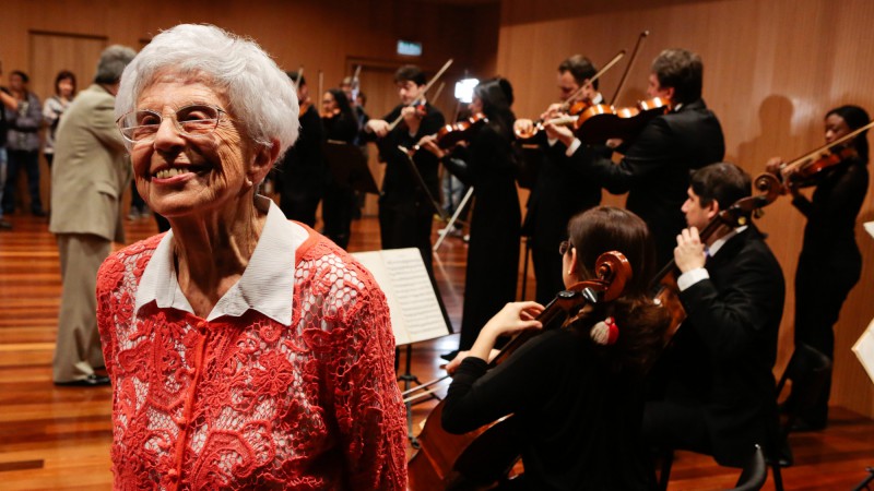 PORTO ALEGRE, RS, BRASIL, 01.10.14: Entrega da Sala de Música Gerdau do multipalco do Teatro São Pedro. Na foto Dona Eva Sopher. Foto: Claudio Fachel/Palácio Piratini