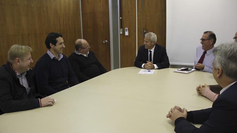Secretário João Gabbardo dos Reis reuniu-se com o prefeito de Santo Augusto, José Luiz Andrighetto