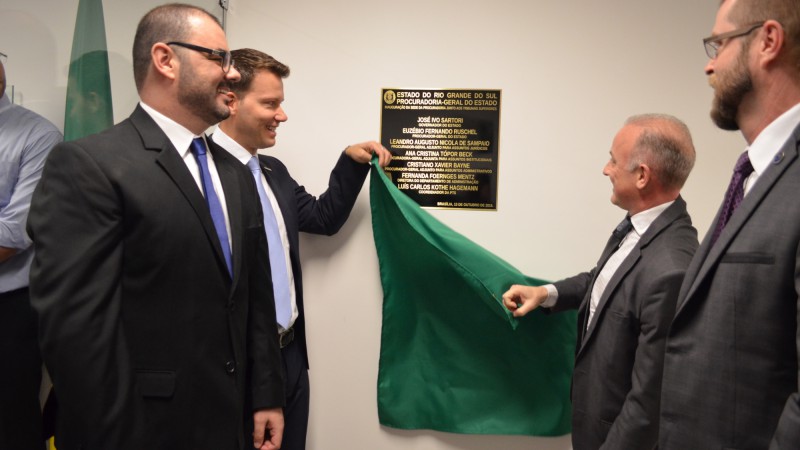 Procuradoria junto aos Tribunais Superiores atua em aproximadamente 20 mil processos administrativos e judiciais