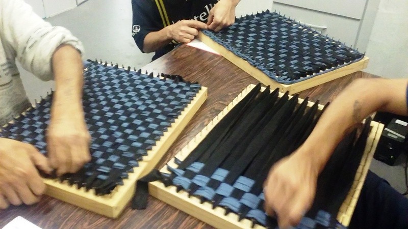 Parceria do Banco do Vestu&aacute;rio/Senai com a Susepe possibilita curso de tear a 10 apenados do semiaberto