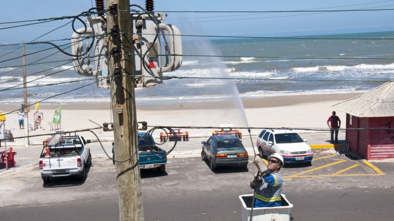 Qualificação dos serviços da CEEE