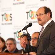 Governador recebeu membros do Legislativo e Judiciário para assinar protocolo de colaboração
