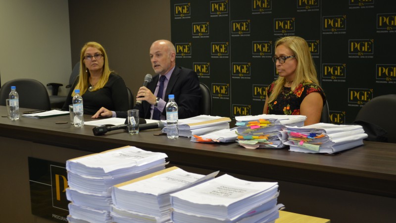 Comissão de sindicância apresenta relatório sobre concessão de crédito pelo Badesul