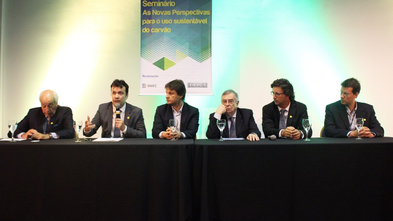 Seminário debate alternativas para uso sustentável do carvão