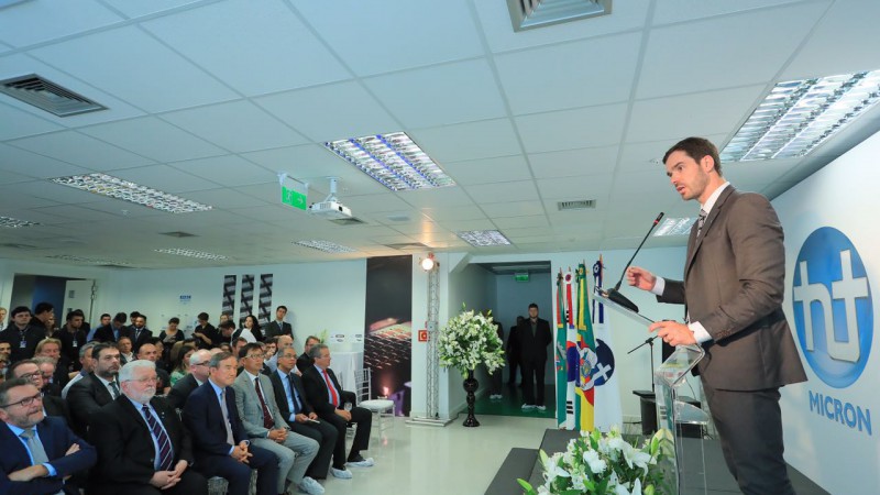 Empresa lan&ccedil;a linha de encapsulamento e teste de semicondutores