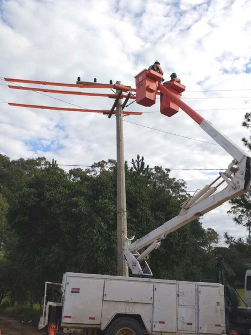CEEE reforça qualidade da energia para clientes de Viamão