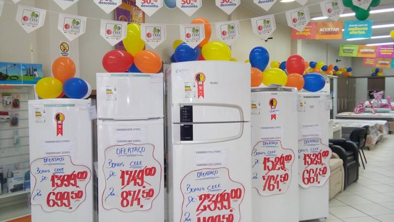 Troca de geladeiras