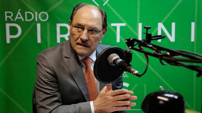 Governador falou sobre a parceria com os franceses em entrevista para o programa Governo e Comunidade