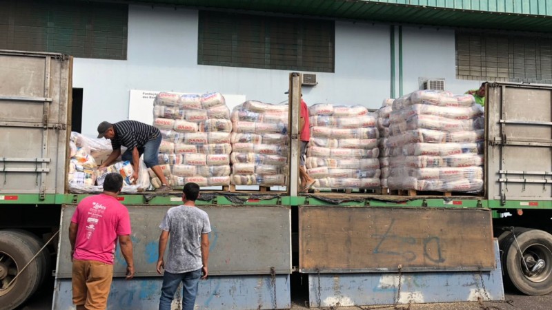Cestas b&aacute;sicas enviadas pelo Minist&eacute;rio da Integra&ccedil;&atilde;o Nacional ajudam 16 munic&iacute;pios