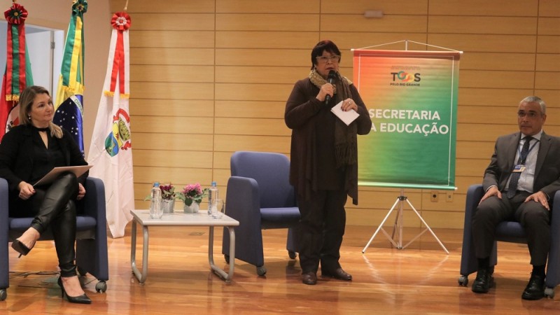 Secretária adjunta da Educação, Iara Wortmann, participou da cerimônia de abertura do evento