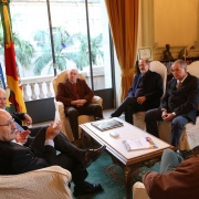 PORTO ALEGRE, RS, BRASIL 24.05.2018: Governador José Ivo Sartori recebeu em audiência na tarde desta quinta-feira (24), no Palácio Piratini, o Cônsul-Geral do Estado de Israel em São Paulo, Dori Goren. Foto: Luiz Chaves/Palácio Piratini