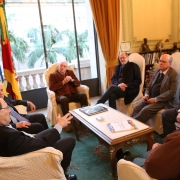 PORTO ALEGRE, RS, BRASIL 24.05.2018: Governador José Ivo Sartori recebeu em audiência na tarde desta quinta-feira (24), no Palácio Piratini, o Cônsul-Geral do Estado de Israel em São Paulo, Dori Goren. Foto: Luiz Chaves/Palácio Piratini