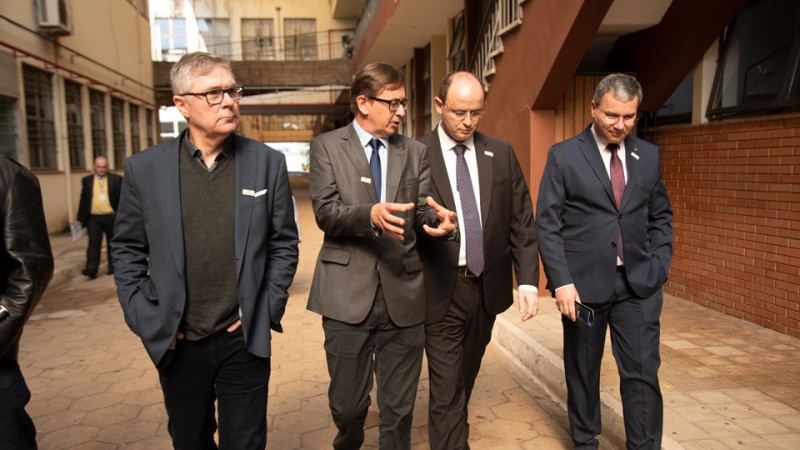 Em passagem pelo estado, ministro da Educa&ccedil;&atilde;o tamb&eacute;m anunciou R$ 300 mil para Mostratec de Novo Hamburgo