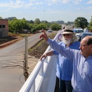 PORTO ALEGRE, RS, BRASIL 23.11.2018:  O governador José Ivo Sartori e o secretário dos Transportes, Humberto Canuso, inauguraram, nesta sexta-feira, 23, o viaduto sobre a Avenida Itacolomi, no km 18 da ERS-118, em Gravataí. O ato aconteceu durante vistori