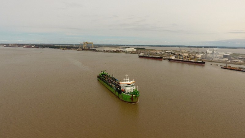 Draga Pearl River tem capacidade de cisterna para até 24 mil metros cúbicos de sedimentos