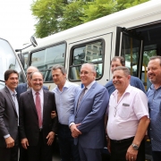 PORTO ALEGRE, RS,BRASIL 14.12.2018: O governador José Ivo Sartori e o ministro do Desenvolvimento Social, Alberto Beltrame, entregaram, nesta sexta-feira (14), 37 carros e 45 micro-ônibus para a Rede de Proteção Social Básica e Especial do Sistema Único d