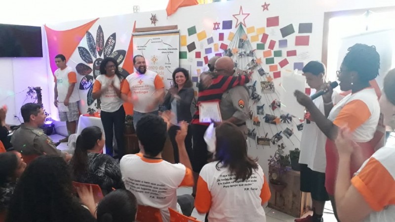 A festa reuniu familiares e amigos dos formandos, al&eacute;m da equipe do CJ e representantes da SDSTJDH e da Amurt-Amurtel