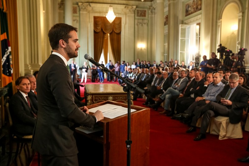 Eduardo Leite salientou que a concessão simboliza o que sua gestão busca para o futuro do Rio Grande do Sul