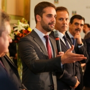 PORTO ALEGRE, RS, BRASIL, 05/02/2019 - Governador Eduardo Leite recebeu no Palácio Piratini os deputados e deputadas estaduais no início da noite desta terça-feira (05). Fotos: Felipe Dalla Valle e Gustavo Mansur/Palácio Piratini.